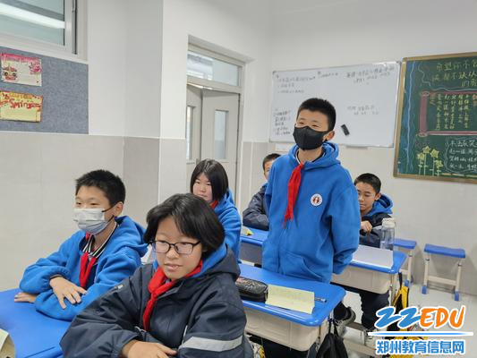 学生分享妈妈“不为人知”的一面