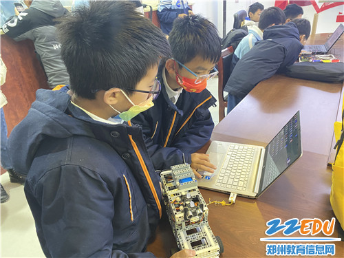 9.智能设计项目学生候场准备